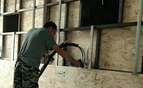 輕鋼別墅古典復興結構的外墻如何保溫?(圖3) 輕鋼別墅外墻保溫