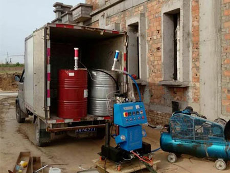 屋外墻面用什么型號的聚氨酯噴涂機(圖2) 屋外墻面保溫聚氨酯噴涂